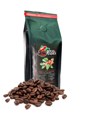 Café de especialidad. Origen Zapatoca, Santander. Perfil de la taza: Notas del catador: Frutos rojos, cacao, caramelo, frutos secos, acidez cítrica.